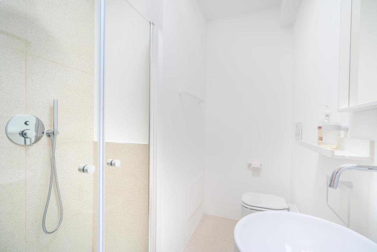 Apartamento Terrazza Sella Del Diavolo - Vista Mare - Wifi Ac Cagliari Exterior foto