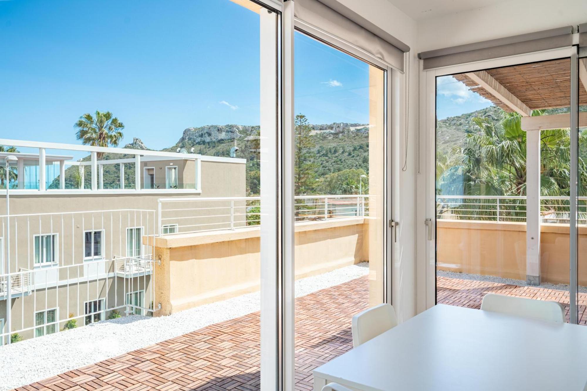 Apartamento Terrazza Sella Del Diavolo - Vista Mare - Wifi Ac Cagliari Exterior foto